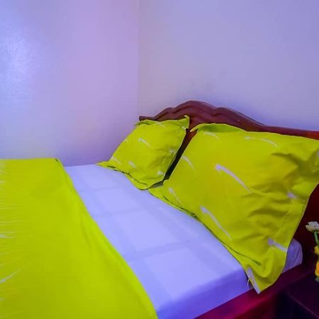 Appartements Neuf De Haut Standing Dm & Ng A Bafoussam Buitenkant foto