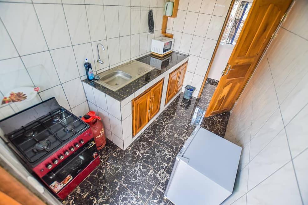 Appartements Neuf De Haut Standing Dm & Ng A Bafoussam Buitenkant foto