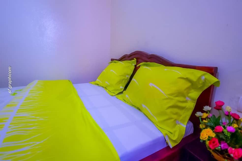 Appartements Neuf De Haut Standing Dm & Ng A Bafoussam Buitenkant foto